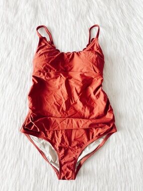 NWT CupShe Maternity One Piece Swimsuit Size Medium